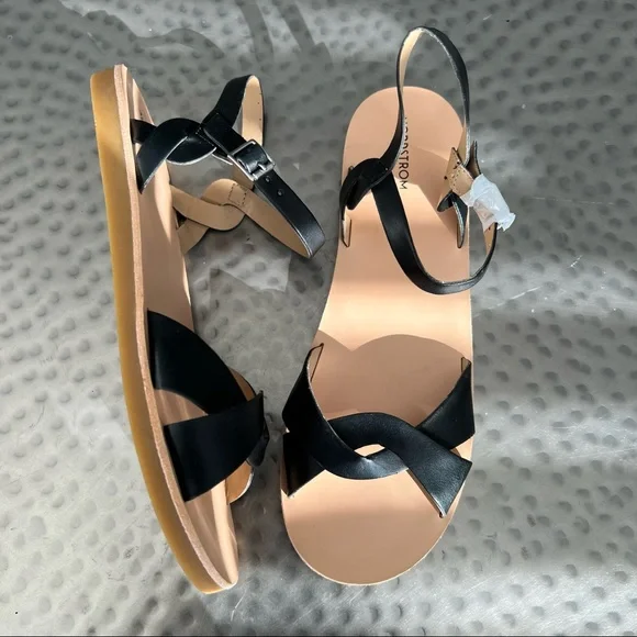 Nordstrom Shoes Nordstrom Sadee Flat Sandal In Black Poshmark